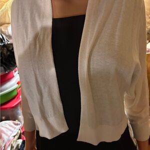 Elegant White Women's Sweater Size M